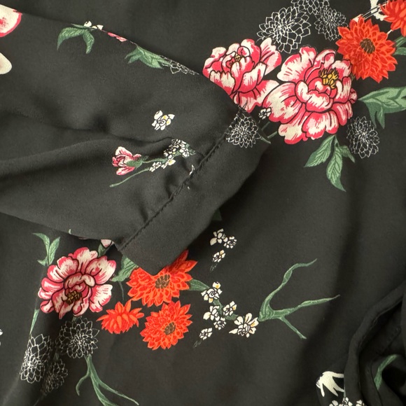 Size 8 H&M Floral Peter Pan Chiffon Blouse - Picture 2 of 4